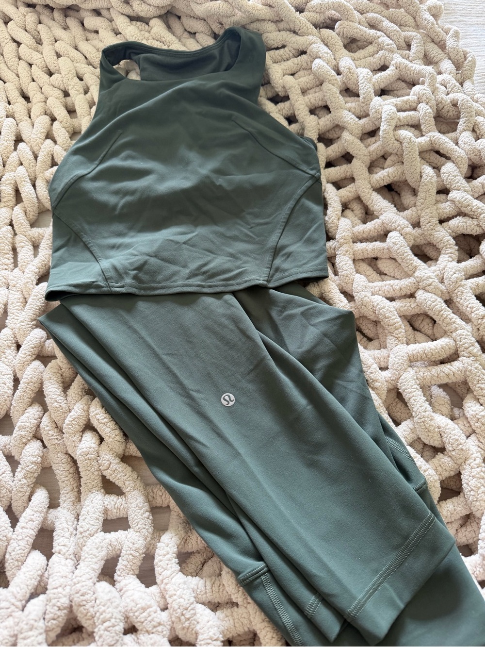 lululemon athletica Olive Green Women's Leggings & Crop Tank Set